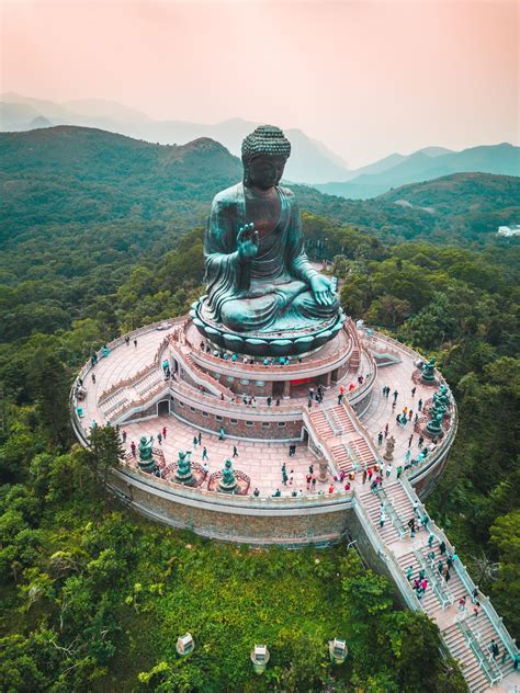 big buddha hike hong kong.